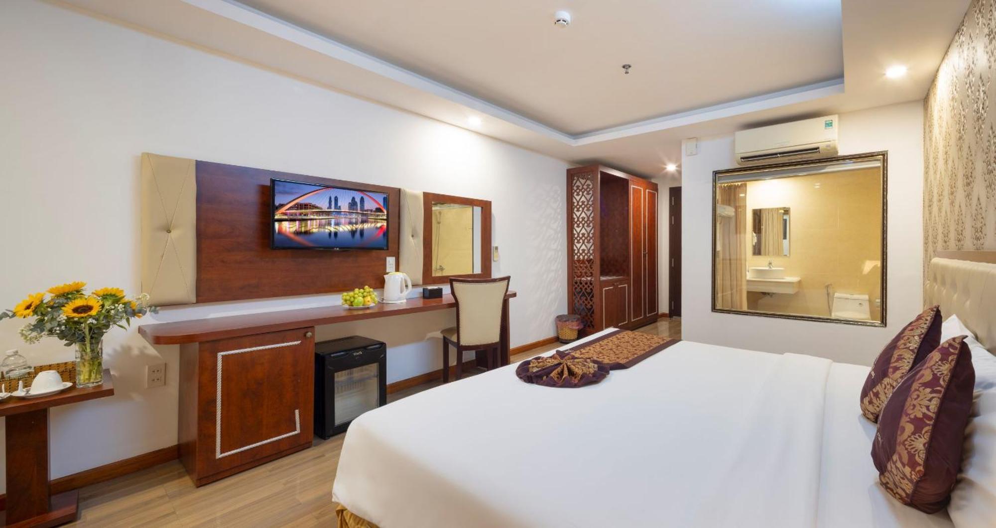 Paris Luxury Hotel & Apartment Nha Trang Exteriör bild