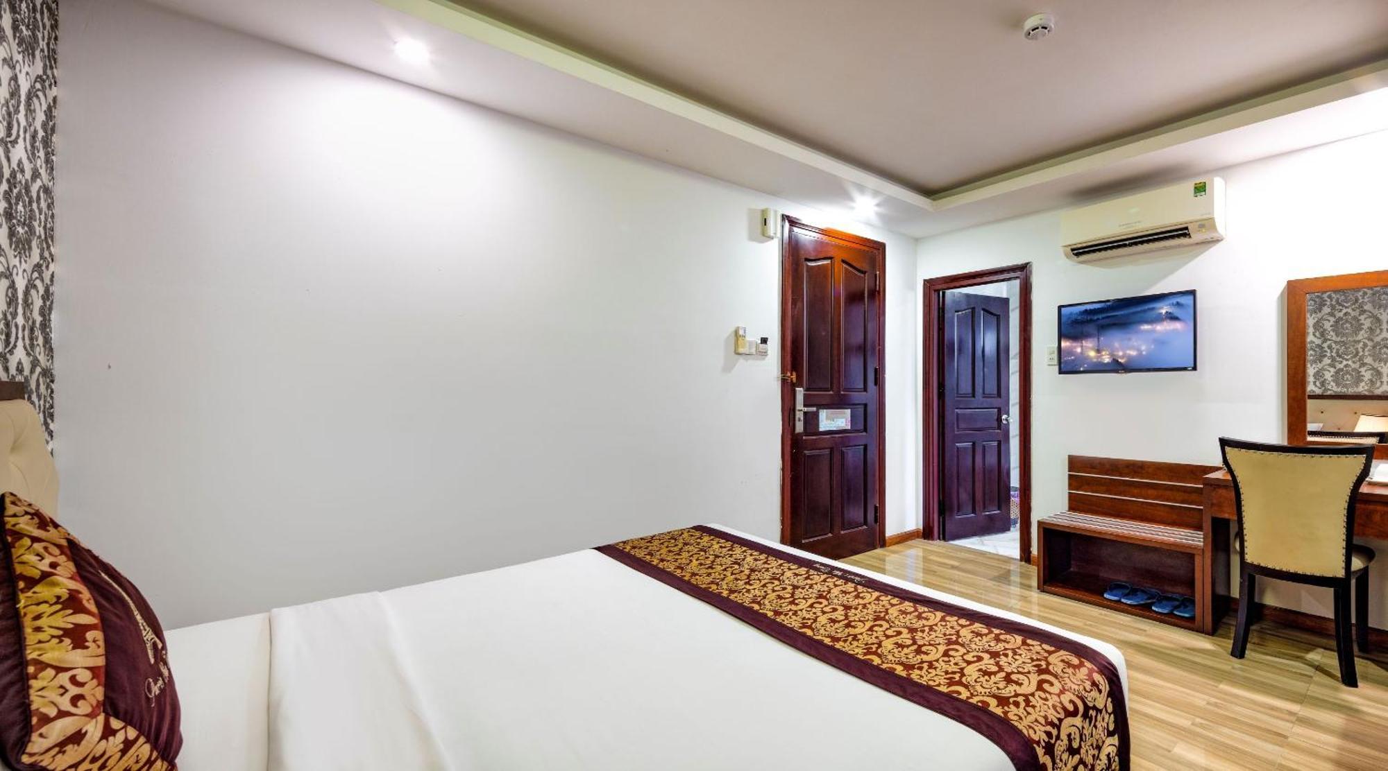 Paris Luxury Hotel & Apartment Nha Trang Exteriör bild