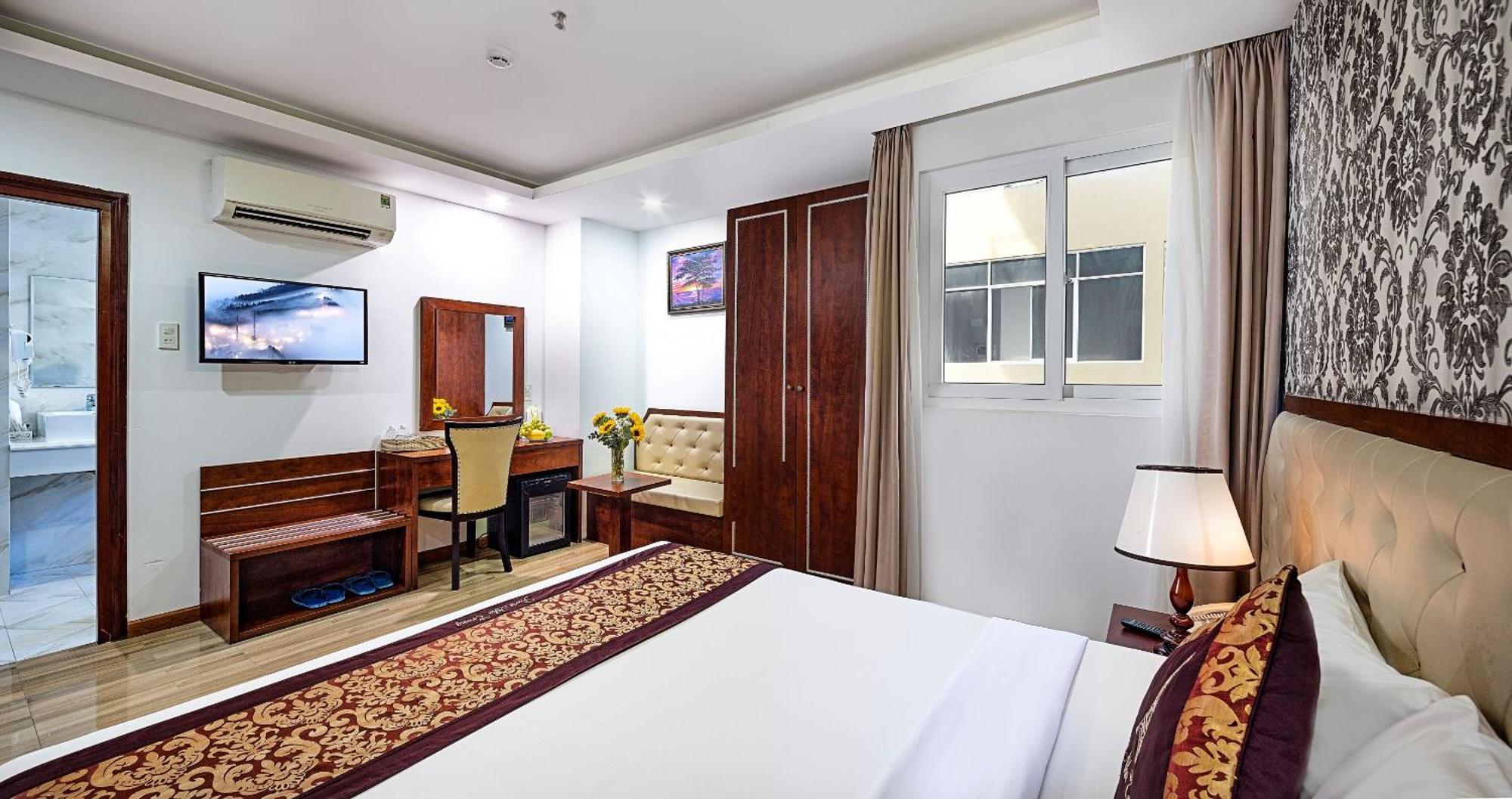 Paris Luxury Hotel & Apartment Nha Trang Exteriör bild