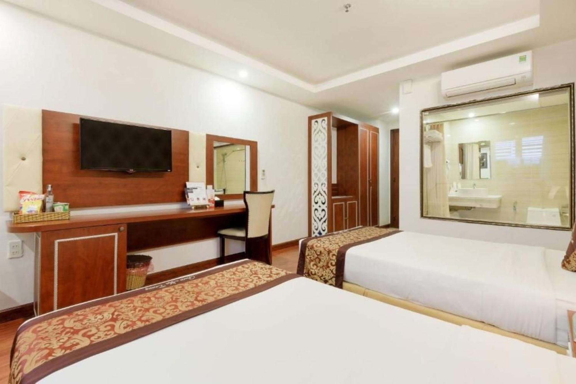 Paris Luxury Hotel & Apartment Nha Trang Exteriör bild