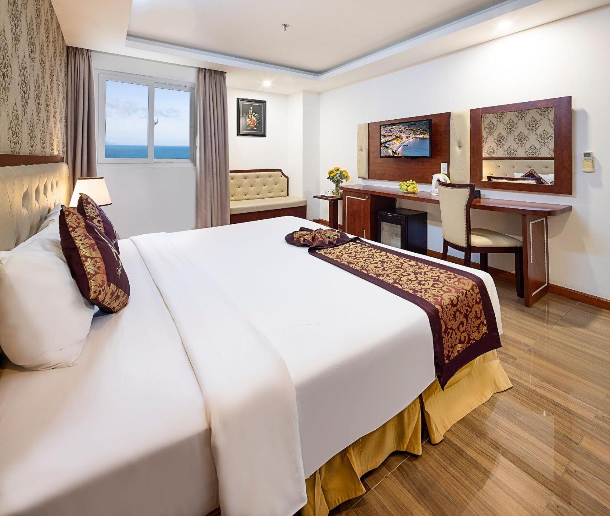 Paris Luxury Hotel & Apartment Nha Trang Exteriör bild