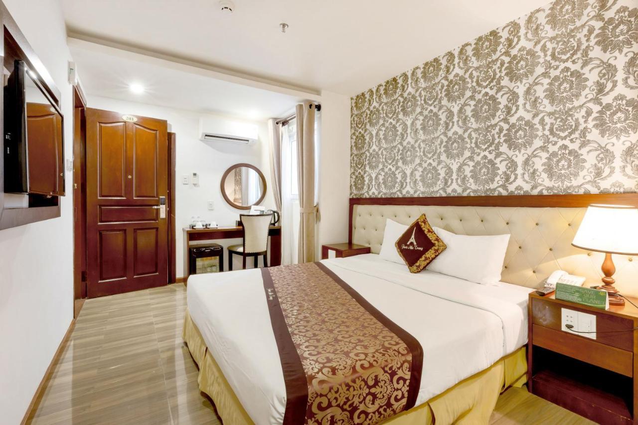 Paris Luxury Hotel & Apartment Nha Trang Exteriör bild